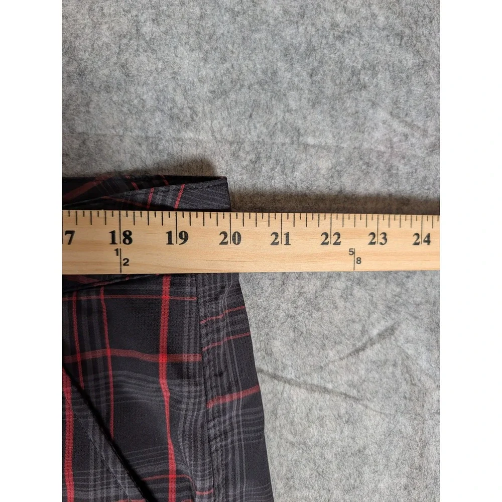 Fila Sport Golf Shorts Mens Black Red Plaid Flat Front Performance Activewear